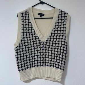 Houndstooth sweater vest